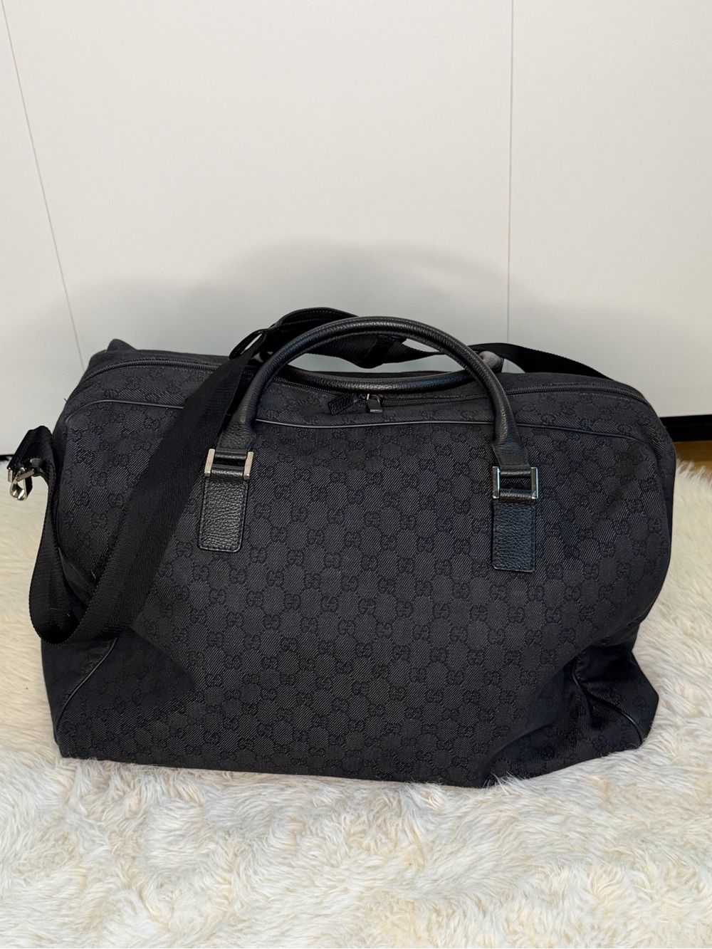 Gucci Black Monogram Travel Duffel with Detachable Strap - Picture 2 of 5